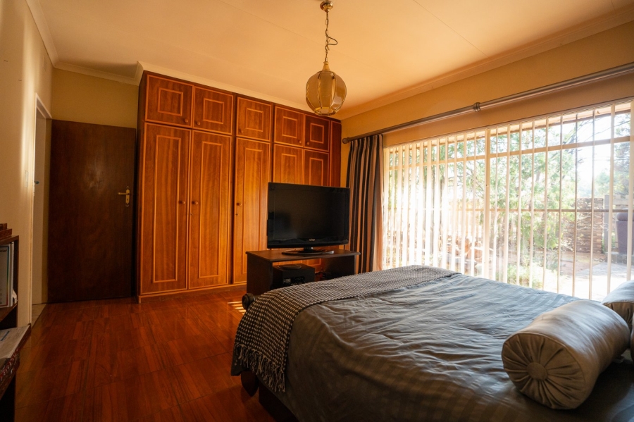 3 Bedroom Property for Sale in Flamwood North West